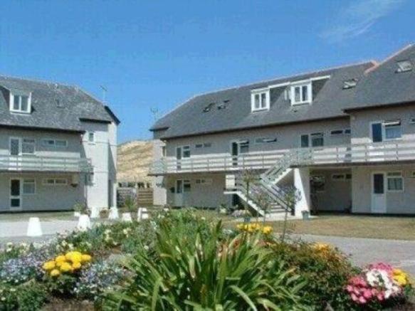 Surf's Up In Perranporth, Cornwall Coastal Holidays Перранпорт